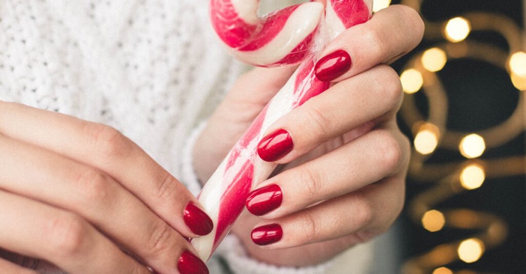 discover the latest trends in nail polish, from vibrant colors to long-lasting formulas. find tips for perfect application, nail care advice, and product recommendations for stunning manicures every time.